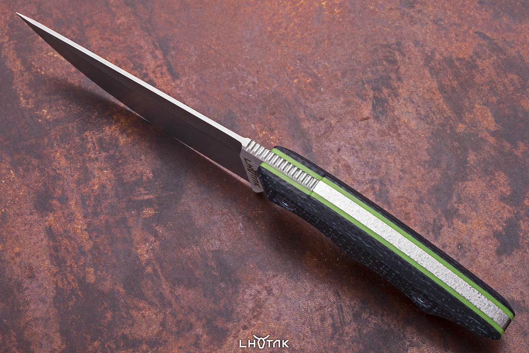 RL1-NeckKnife_BlackGreen_03.jpg