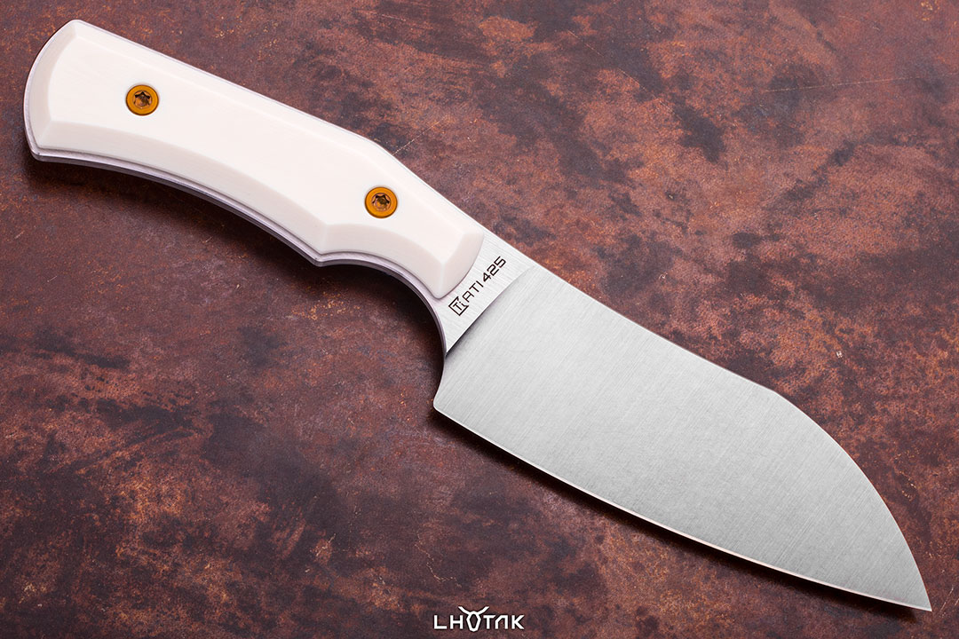 NeckKnife_Elforyn02.jpg