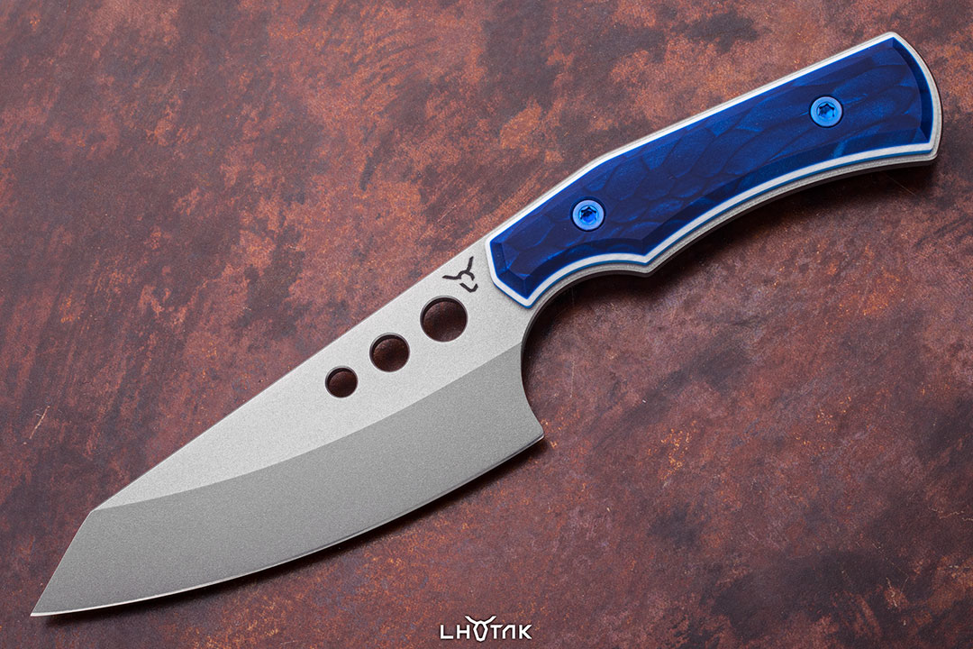 3FingerNeck_BlueJuma_01.jpg