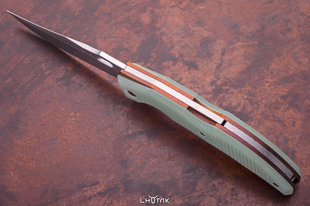 JadeG10-Folder_08.jpg